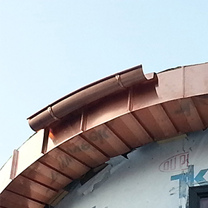 Custom radius gutter