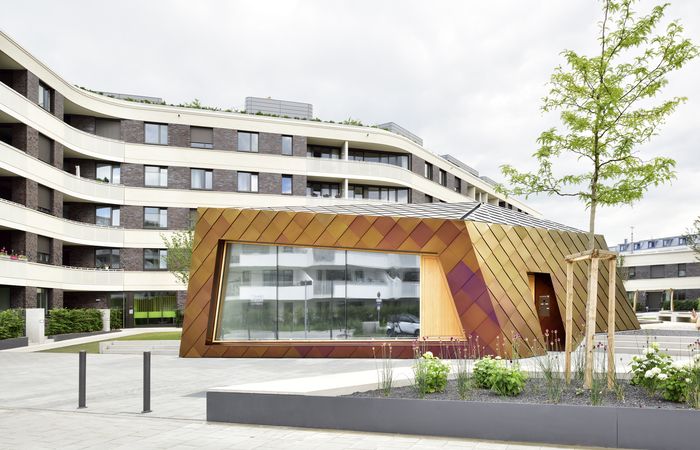 Chromium oxide cladding on unique shaped building